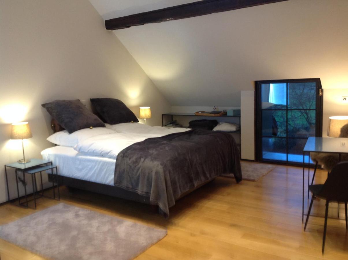 Art-Be-And-B Appartement -Studios Riegel Ruang foto